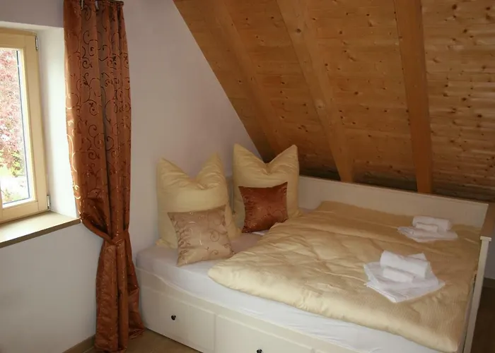 Haeusla בית נופש